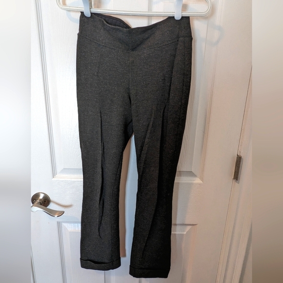 3/$30 Kit and Ace pants - Picture 1 of 5